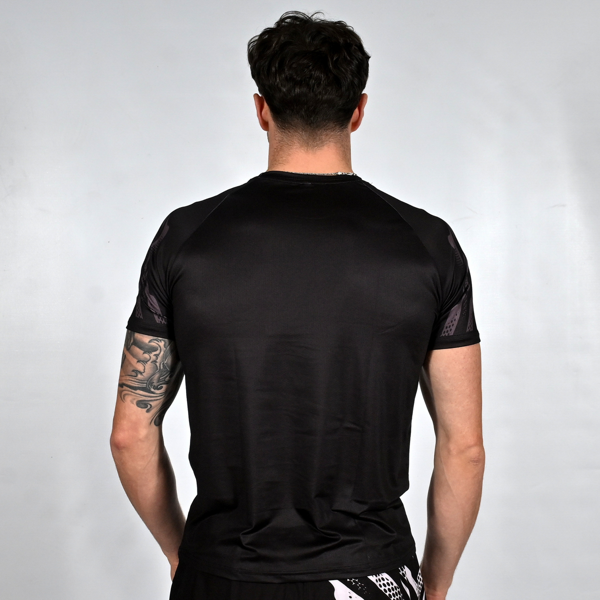 Riptide Performance T-Shirt - Black